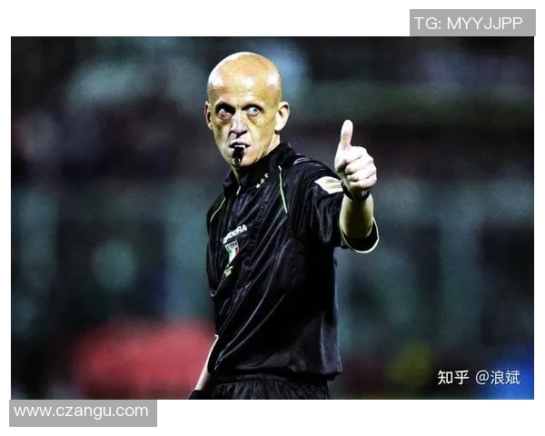 足球短哨的魅力与影响力探讨如何改变比赛的节奏与结果